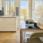 Townhouse With Roof Terrace Near Dom wakacyjny