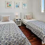 Dom wakacyjny Townhouse With Roof Terrace Near *