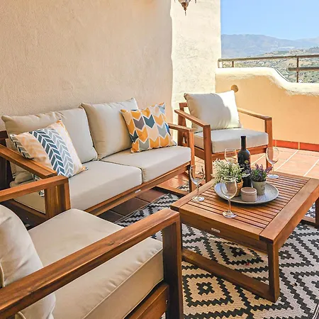 Townhouse With Roof Terrace Near * La Cala De Mijas